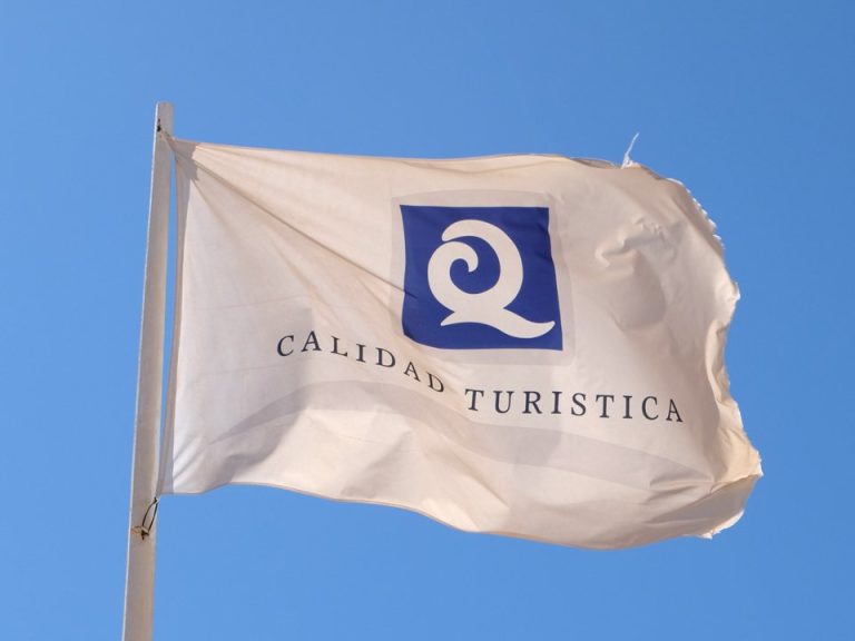 'q' de calidad turística